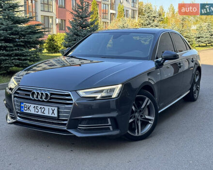 Ауді А4 2018 у Рівному на Automoto.ua Сірий Ауді А4, об'ємом двигуна 2 л та пробігом 76 тис. км за 23499 $, фото 4 на Automoto.ua