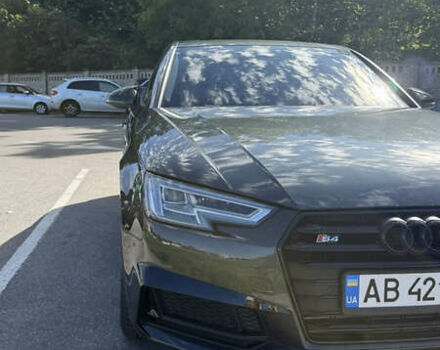 Ауди А4 2018 в Виннице на Automoto.ua Серый Ауди А4, объемом двигателя 1.98 л и пробегом 77 тыс. км за 21900 $, фото 3 на Automoto.ua