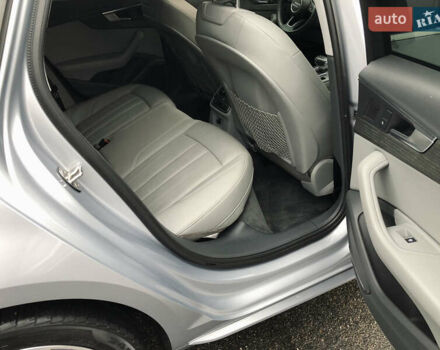 Сірий Ауді А4, об'ємом двигуна 2 л та пробігом 155 тис. км за 16890 $, фото 40 на Automoto.ua