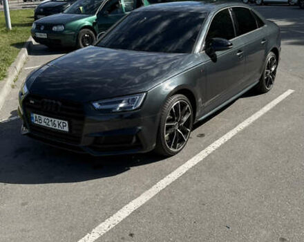 Ауди А4 2018 в Виннице на Automoto.ua Серый Ауди А4, объемом двигателя 1.98 л и пробегом 77 тыс. км за 21900 $, фото 1 на Automoto.ua