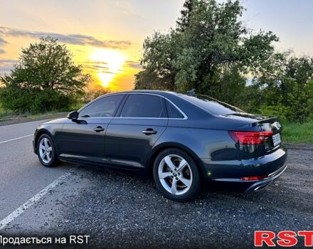 Сірий Ауді А4, об'ємом двигуна 2 л та пробігом 156 тис. км за 19000 $, фото 2 на Automoto.ua