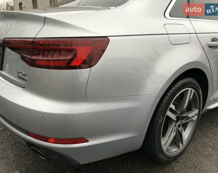 Сірий Ауді А4, об'ємом двигуна 2 л та пробігом 155 тис. км за 16890 $, фото 5 на Automoto.ua