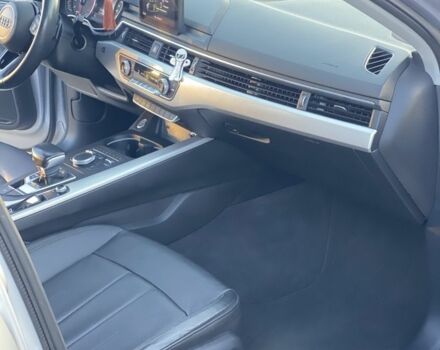 Серый Ауди А4, объемом двигателя 2 л и пробегом 165 тыс. км за 17990 $, фото 11 на Automoto.ua