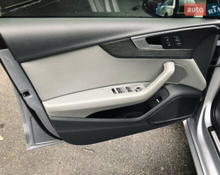 Сірий Ауді А4, об'ємом двигуна 2 л та пробігом 155 тис. км за 16890 $, фото 31 на Automoto.ua