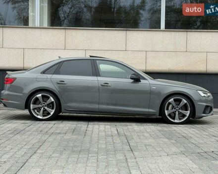 Серый Ауди А4, объемом двигателя 1.98 л и пробегом 141 тыс. км за 26000 $, фото 4 на Automoto.ua