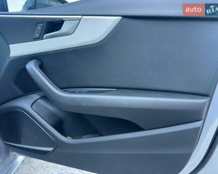 Сірий Ауді А4, об'ємом двигуна 2 л та пробігом 167 тис. км за 17990 $, фото 21 на Automoto.ua