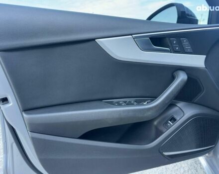 Серый Ауди А4, объемом двигателя 2 л и пробегом 167 тыс. км за 17990 $, фото 11 на Automoto.ua