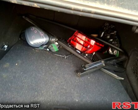 Серый Ауди А4, объемом двигателя 2 л и пробегом 111 тыс. км за 17999 $, фото 9 на Automoto.ua