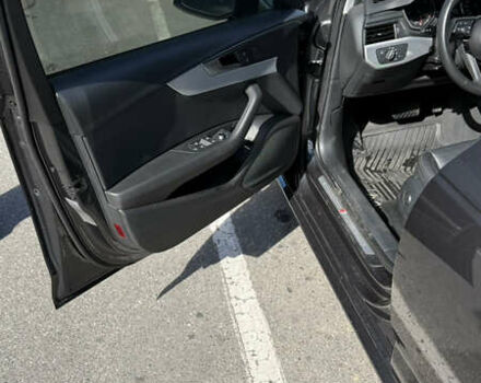 Ауди А4 2018 в Виннице на Automoto.ua Серый Ауди А4, объемом двигателя 1.98 л и пробегом 77 тыс. км за 21900 $, фото 14 на Automoto.ua