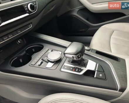 Сірий Ауді А4, об'ємом двигуна 2 л та пробігом 155 тис. км за 16890 $, фото 36 на Automoto.ua