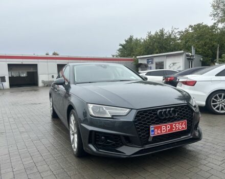 Серый Ауди А4, объемом двигателя 2 л и пробегом 181 тыс. км за 17000 $, фото 4 на Automoto.ua