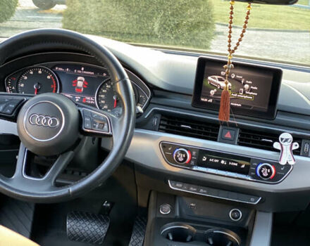 Сірий Ауді А4, об'ємом двигуна 1.98 л та пробігом 165 тис. км за 17990 $, фото 21 на Automoto.ua
