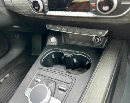 Сірий Ауді А4, об'ємом двигуна 2 л та пробігом 47 тис. км за 14500 $, фото 7 на Automoto.ua