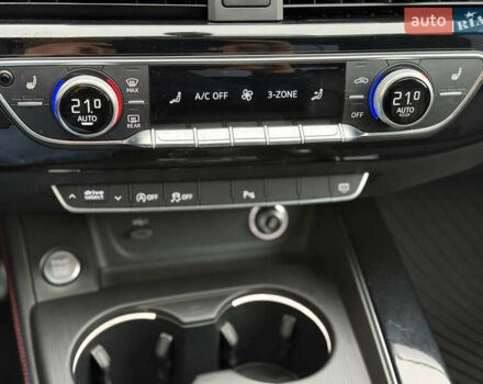 Серый Ауди А4, объемом двигателя 1.98 л и пробегом 141 тыс. км за 26000 $, фото 29 на Automoto.ua