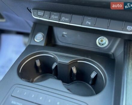 Ауди А4 2018 в Трускавце на Automoto.ua Серый Ауди А4, объемом двигателя 2 л и пробегом 100 тыс. км за 16300 $, фото 55 на Automoto.ua