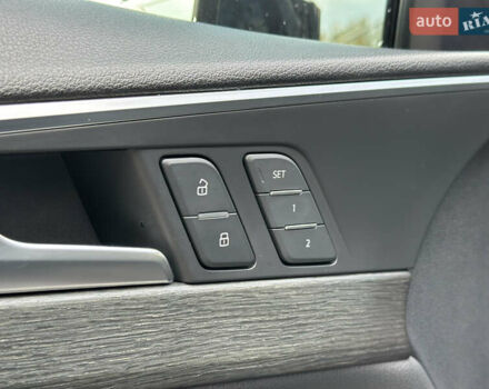 Ауди А4 2018 в Харькове на Automoto.ua Серый Ауди А4, объемом двигателя 1.98 л и пробегом 137 тыс. км за 18500 $, фото 27 на Automoto.ua