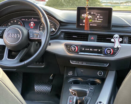 Сірий Ауді А4, об'ємом двигуна 1.98 л та пробігом 165 тис. км за 17990 $, фото 20 на Automoto.ua