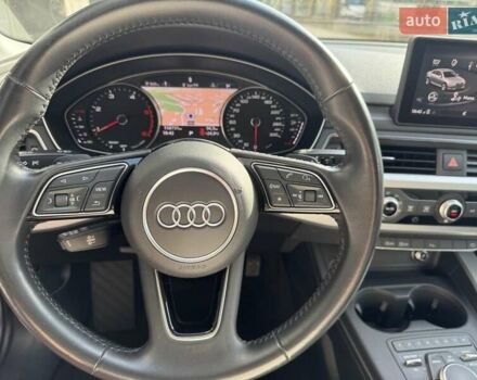 Ауді А4 2018 у Львові на Automoto.ua Сірий Ауді А4, об'ємом двигуна 1.97 л та пробігом 160 тис. км за 22700 $, фото 9 на Automoto.ua