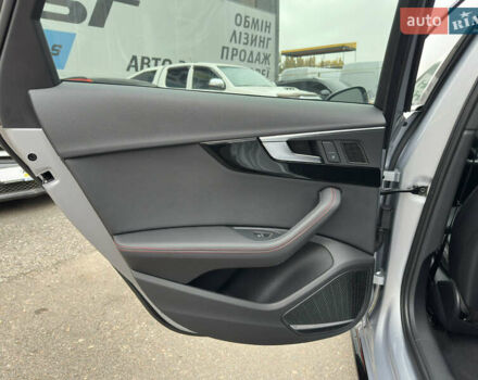 Сірий Ауді А4, об'ємом двигуна 2 л та пробігом 73 тис. км за 28500 $, фото 42 на Automoto.ua