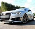 Серый Ауди А4, объемом двигателя 2 л и пробегом 37 тыс. км за 10000 $, фото 3 на Automoto.ua