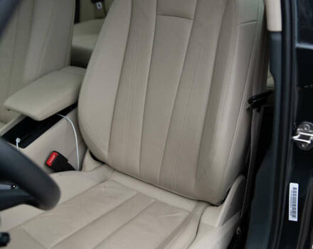 Сірий Ауді А4, об'ємом двигуна 1.98 л та пробігом 61 тис. км за 24999 $, фото 14 на Automoto.ua