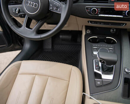 Сірий Ауді А4, об'ємом двигуна 1.98 л та пробігом 61 тис. км за 24999 $, фото 13 на Automoto.ua