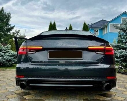 Сірий Ауді А4, об'ємом двигуна 2 л та пробігом 60 тис. км за 18000 $, фото 6 на Automoto.ua