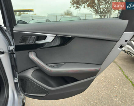 Сірий Ауді А4, об'ємом двигуна 2 л та пробігом 73 тис. км за 28500 $, фото 49 на Automoto.ua