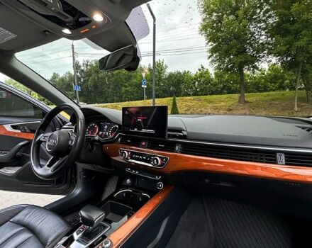 Сірий Ауді А4, об'ємом двигуна 2 л та пробігом 80 тис. км за 23000 $, фото 6 на Automoto.ua