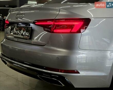 Ауді А4 2019 у Миколаєві на Automoto.ua Сірий Ауді А4, об'ємом двигуна 1.98 л та пробігом 113 тис. км за 18499 $, фото 9 на Automoto.ua