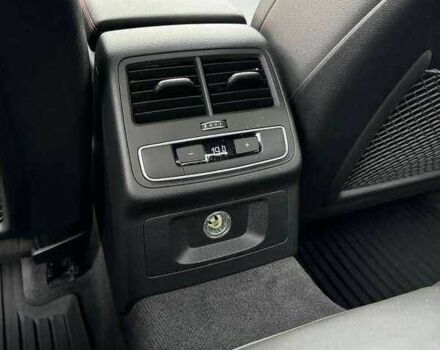 Сірий Ауді А4, об'ємом двигуна 0 л та пробігом 115 тис. км за 18000 $, фото 9 на Automoto.ua