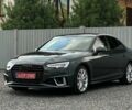 Сірий Ауді А4, об'ємом двигуна 2 л та пробігом 133 тис. км за 19900 $, фото 1 на Automoto.ua