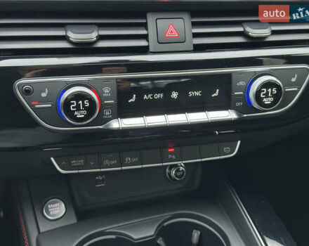 Сірий Ауді А4, об'ємом двигуна 2 л та пробігом 73 тис. км за 28500 $, фото 35 на Automoto.ua