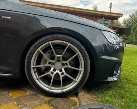 Сірий Ауді А4, об'ємом двигуна 2 л та пробігом 60 тис. км за 18000 $, фото 7 на Automoto.ua