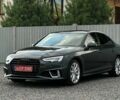 Сірий Ауді А4, об'ємом двигуна 2 л та пробігом 133 тис. км за 19450 $, фото 1 на Automoto.ua