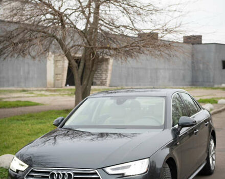 Сірий Ауді А4, об'ємом двигуна 1.98 л та пробігом 61 тис. км за 24999 $, фото 2 на Automoto.ua