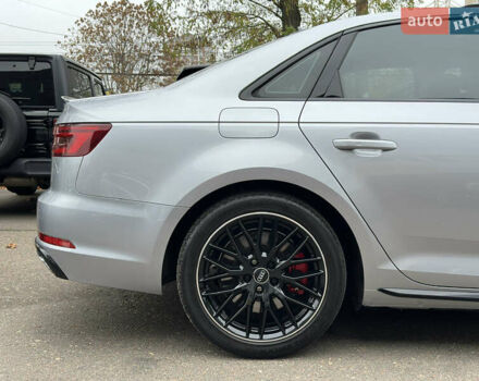 Сірий Ауді А4, об'ємом двигуна 2 л та пробігом 73 тис. км за 28500 $, фото 13 на Automoto.ua