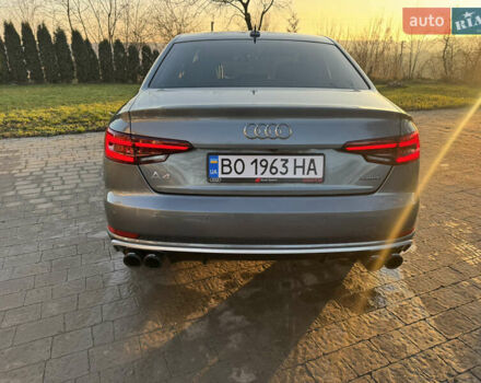 Сірий Ауді А4, об'ємом двигуна 1.98 л та пробігом 147 тис. км за 19300 $, фото 11 на Automoto.ua