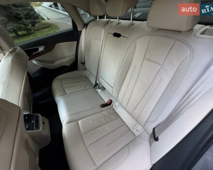 Ауді А4 2020 у Києві на Automoto.ua Сірий Ауді А4, об'ємом двигуна 1.98 л та пробігом 72 тис. км за 31499 $, фото 28 на Automoto.ua