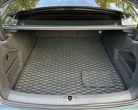 Сірий Ауді А4, об'ємом двигуна 2 л та пробігом 90 тис. км за 22300 $, фото 15 на Automoto.ua