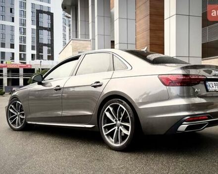 Серый Ауди А4, объемом двигателя 2 л и пробегом 107 тыс. км за 27500 $, фото 3 на Automoto.ua