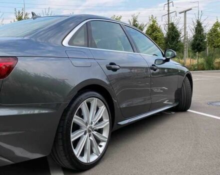 Серый Ауди А4, объемом двигателя 2 л и пробегом 22 тыс. км за 17150 $, фото 4 на Automoto.ua