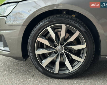Ауді А4 2020 у Києві на Automoto.ua Сірий Ауді А4, об'ємом двигуна 1.98 л та пробігом 72 тис. км за 31499 $, фото 6 на Automoto.ua