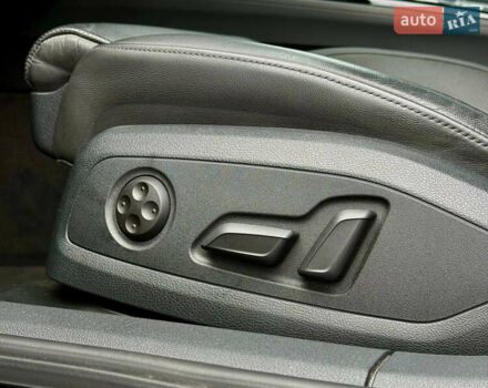 Сірий Ауді А4, об'ємом двигуна 2 л та пробігом 23 тис. км за 35900 $, фото 40 на Automoto.ua