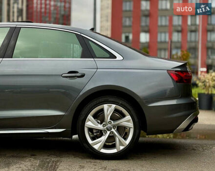 Сірий Ауді А4, об'ємом двигуна 2 л та пробігом 23 тис. км за 35900 $, фото 9 на Automoto.ua