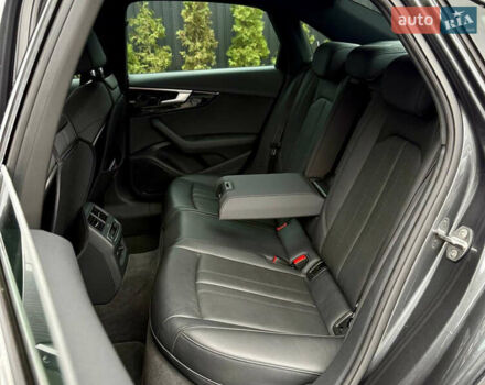 Сірий Ауді А4, об'ємом двигуна 2 л та пробігом 23 тис. км за 35900 $, фото 25 на Automoto.ua