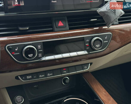 Ауді А4 2020 у Києві на Automoto.ua Сірий Ауді А4, об'ємом двигуна 1.98 л та пробігом 72 тис. км за 31499 $, фото 21 на Automoto.ua