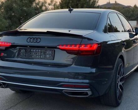 Серый Ауди А4, объемом двигателя 2 л и пробегом 72 тыс. км за 21000 $, фото 4 на Automoto.ua