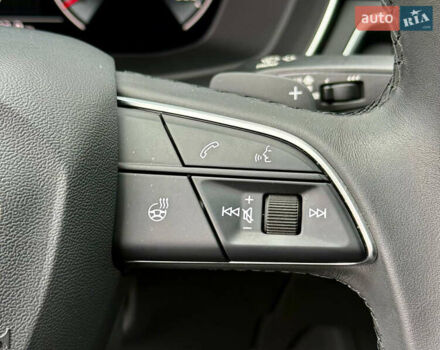 Сірий Ауді А4, об'ємом двигуна 2 л та пробігом 23 тис. км за 35900 $, фото 35 на Automoto.ua