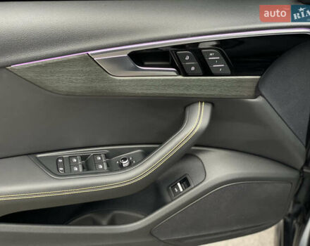 Серый Ауди А4, объемом двигателя 1.98 л и пробегом 67 тыс. км за 27999 $, фото 8 на Automoto.ua